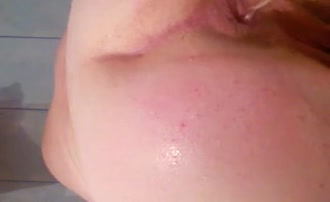 Fat wife shitting on her knees