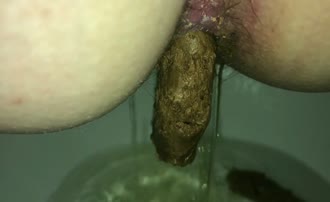 Heavy turd from tight ass
